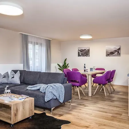 아파트 Hillside Pircher 푸겐