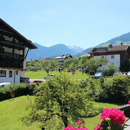 Hillside Pircher 푸겐