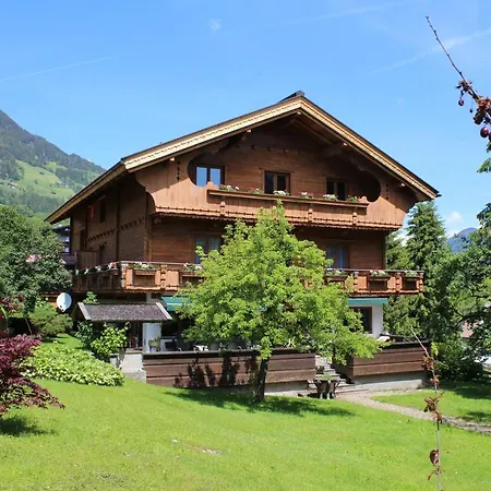 Hillside Pircher Fügen